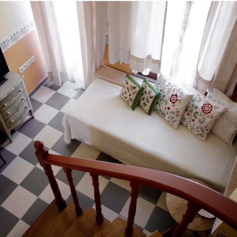 Traditional Hotel Ianthe Vessa Bilik gambar