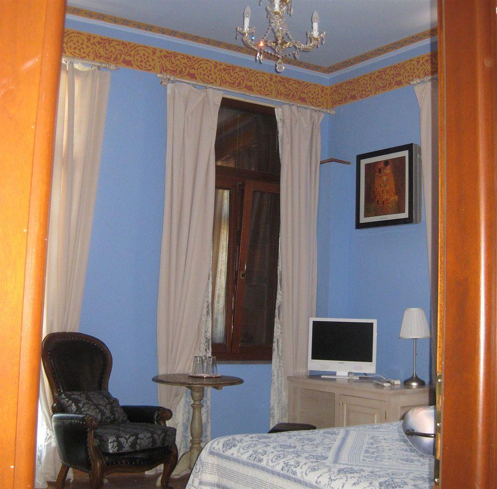 Traditional Hotel Ianthe Vessa Bilik gambar