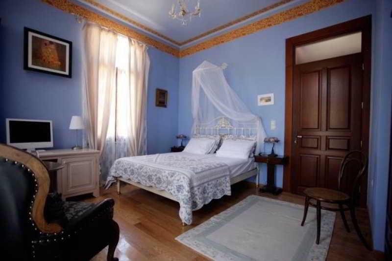 Traditional Hotel Ianthe Vessa Bilik gambar