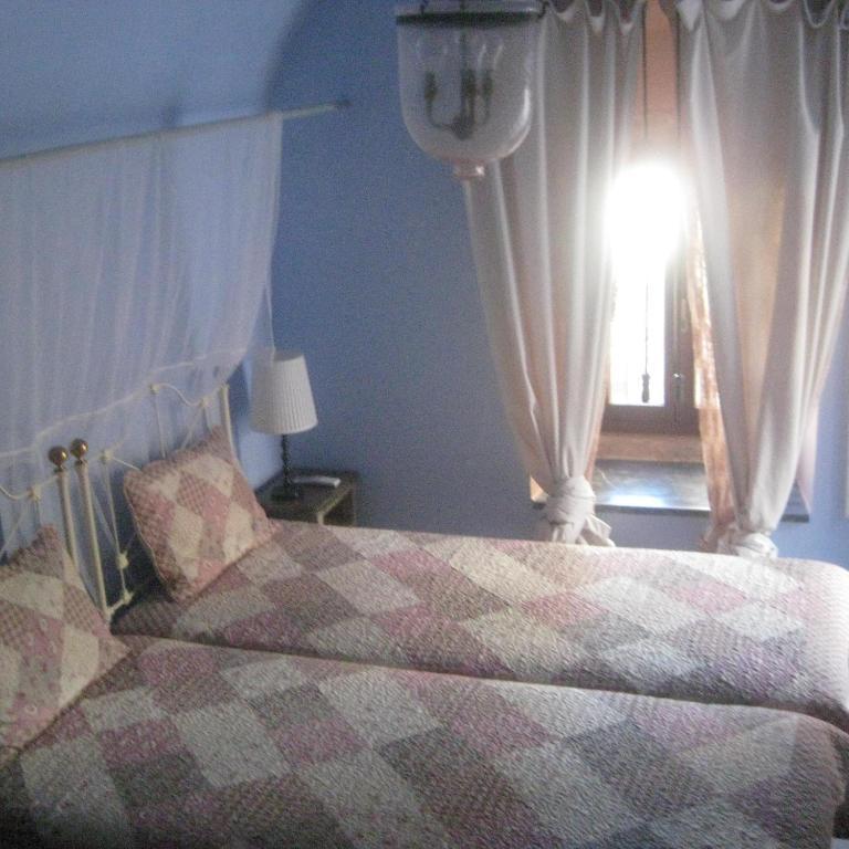 Traditional Hotel Ianthe Vessa Bilik gambar
